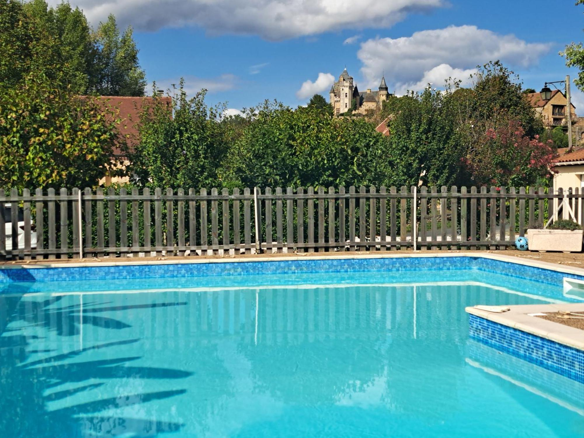 La Barde Montfort, votre maison d'hôtes à 4 kms de Sarlat Dordogne Vitrac  Exterior foto